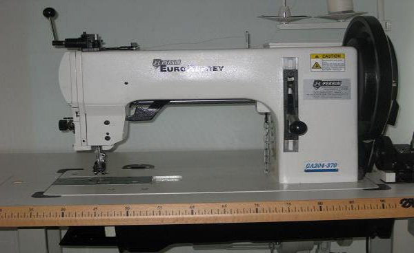 Machine a coudre cuir