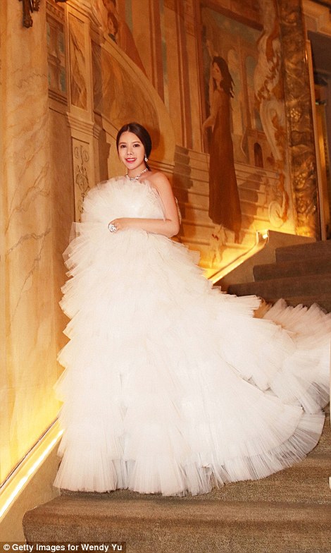 Debutante en couture