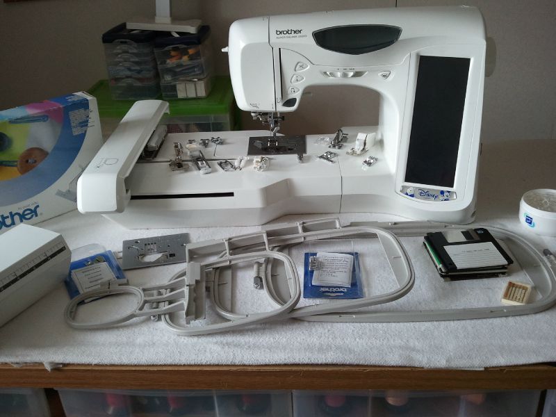 Machine à broder à vendre
