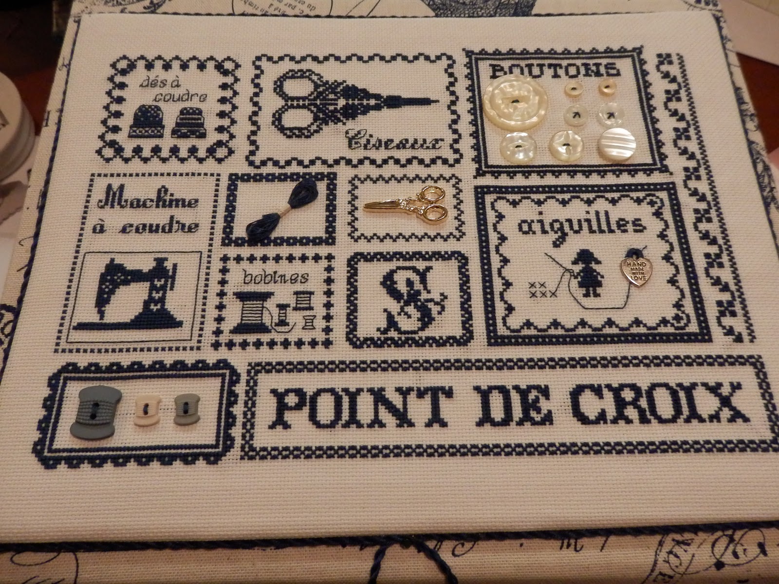 Box point de croix