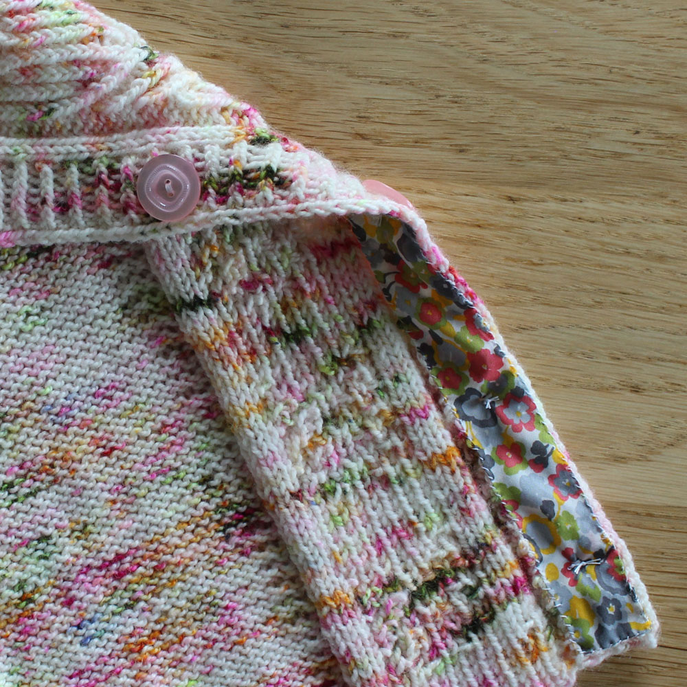 Coudre bande de boutonnage tricot