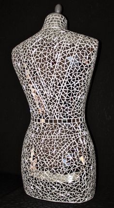 Comment decorer un buste de couture