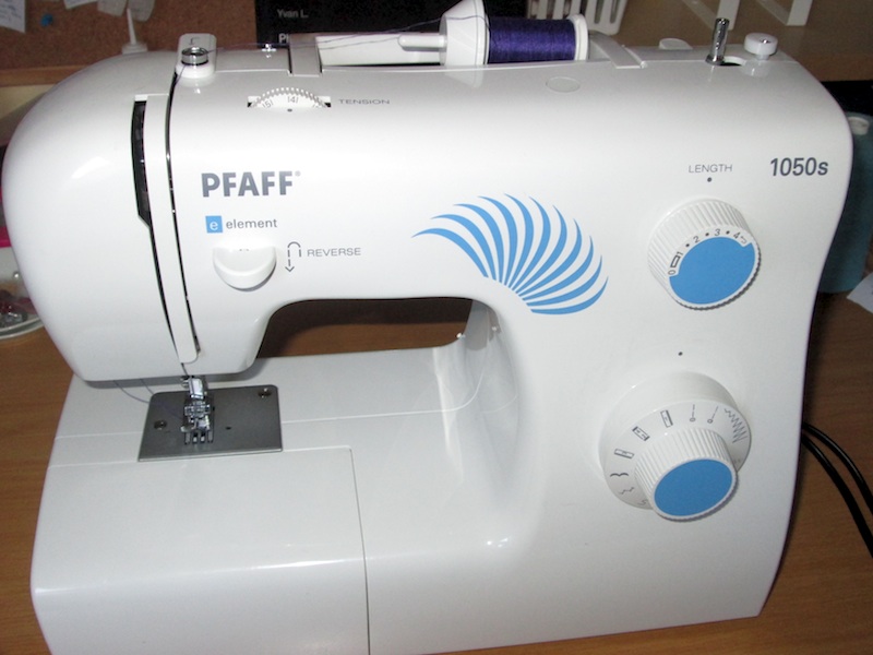 Machine a coudre pfaff prix