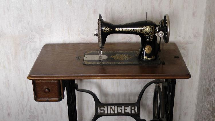 Machine à coudre boulanger