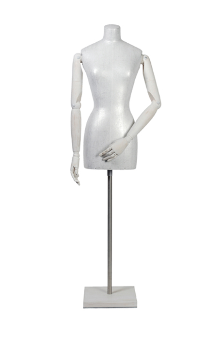 Bras de mannequin couture