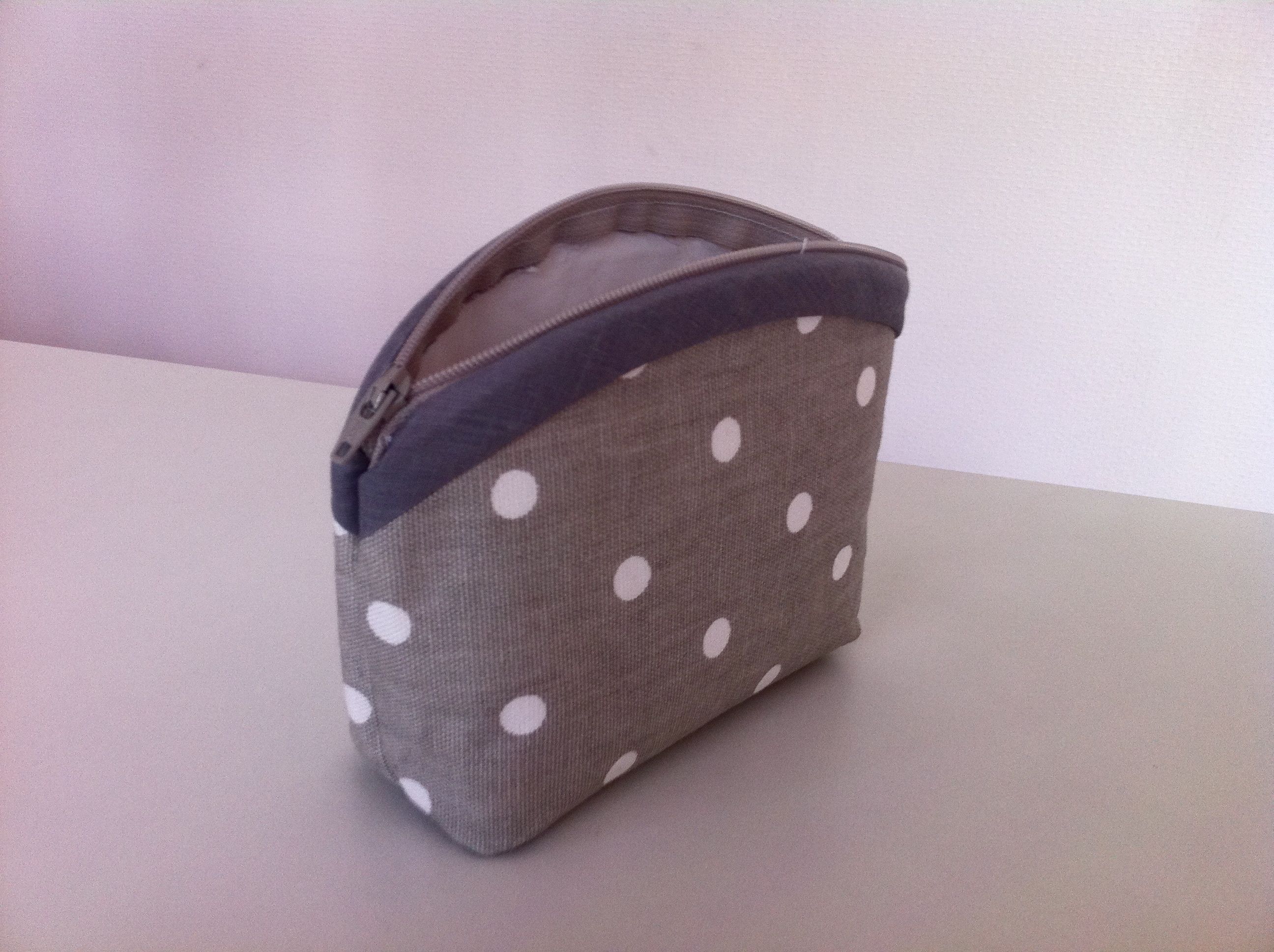 Trousse de couture pour enfant