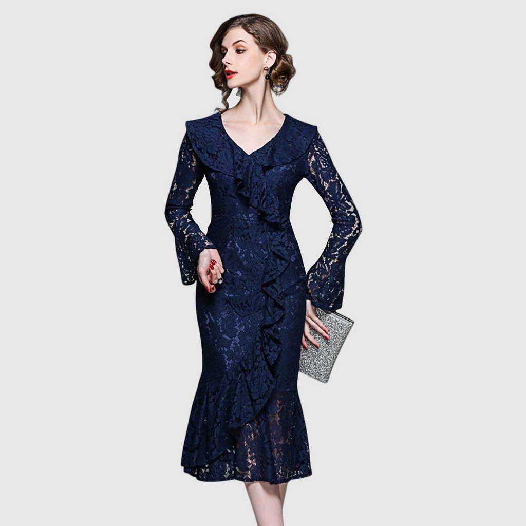 Robe a dentelle manche longue