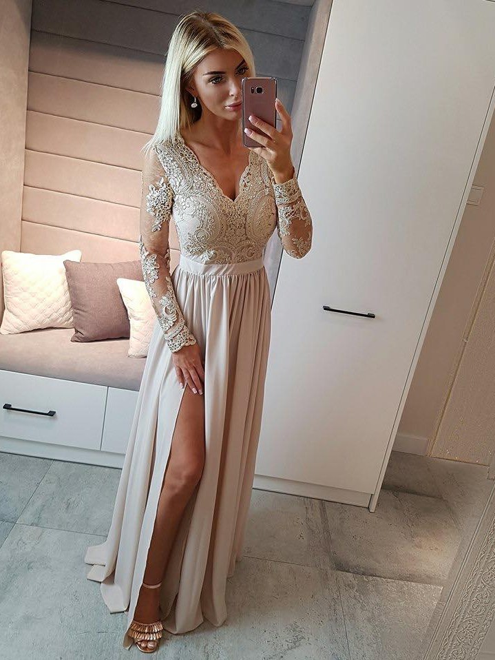 Robe soirée dentelle manche longue