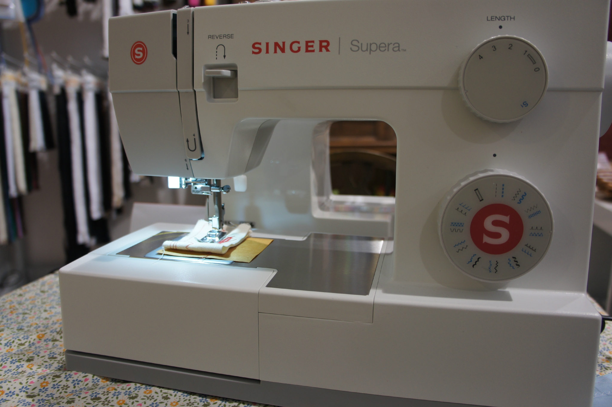 Prix machine a coudre singer madam 3