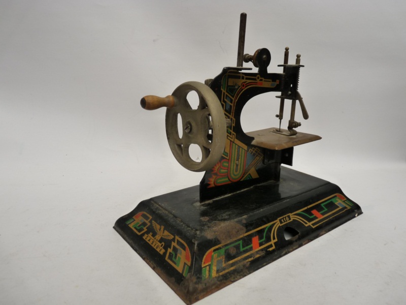 Machine a coudre jouet bois