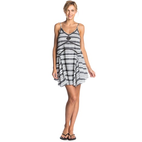 Robe de plage bikini village