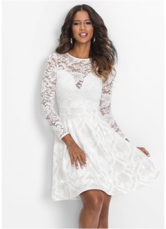 Robe a dentelle