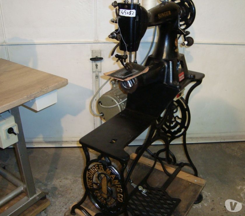 Machine a coudre 45k25