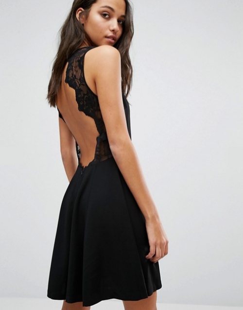 Robe noir dos nu dentelle