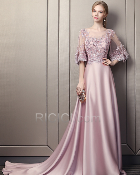 Robe dentelle satin