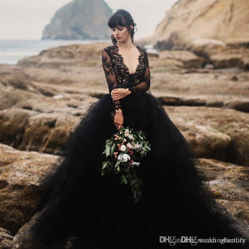 Robe de mariée noire