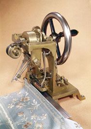 Machine a coudre singer nantes