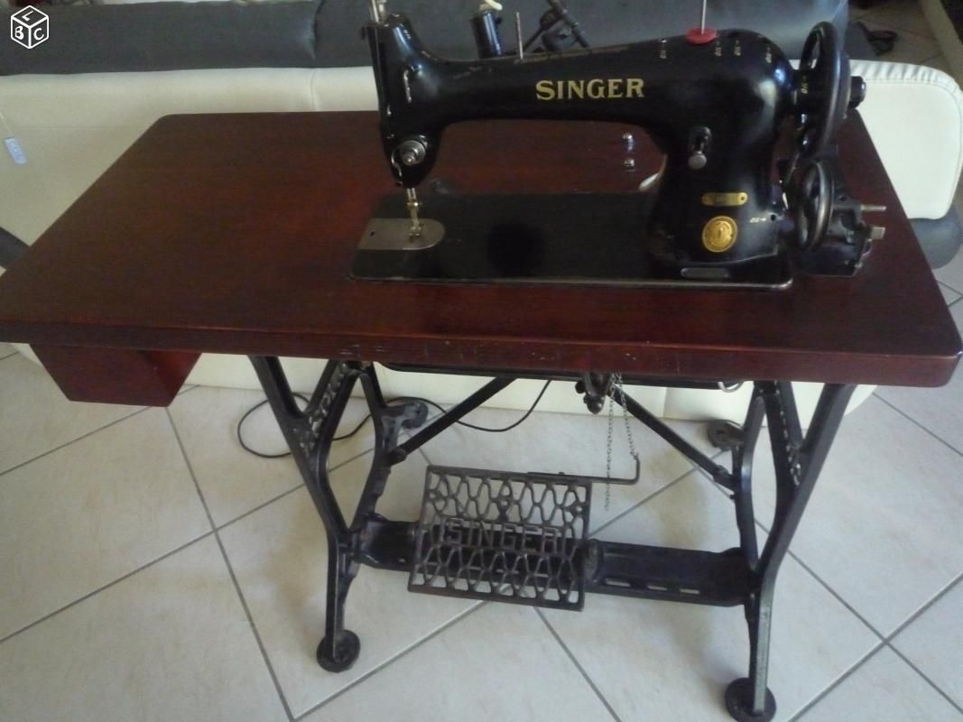 Machine a coudre singer 31k15