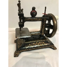 Machine a coudre kipic