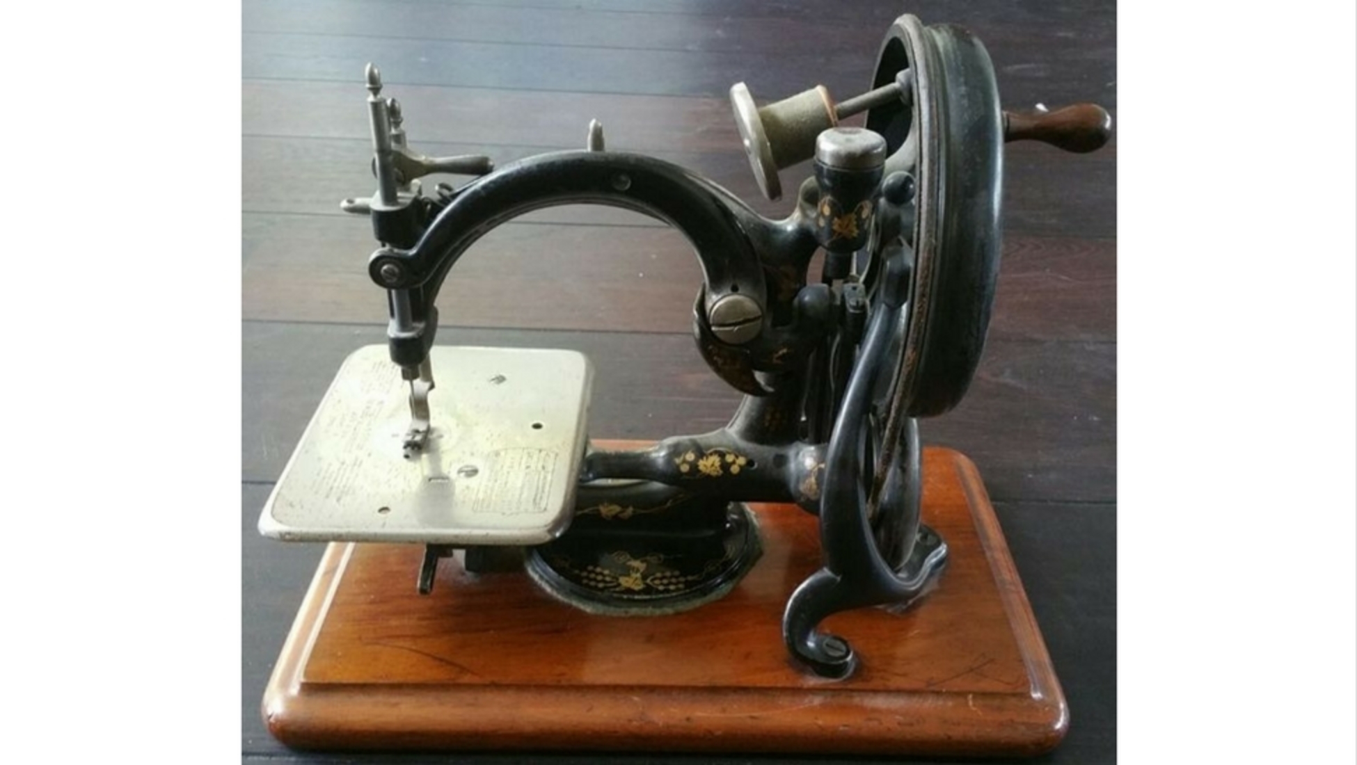 Machine a coudre omnia 301