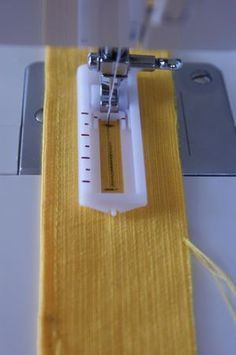 Machine a coudre boutonnière