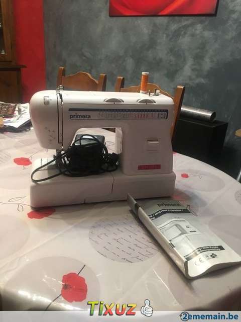 Machine à coudre fillette
