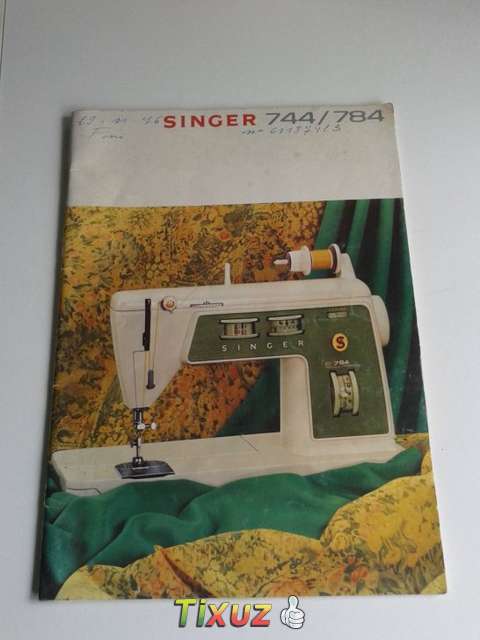 Machine à coudre singer 744/784