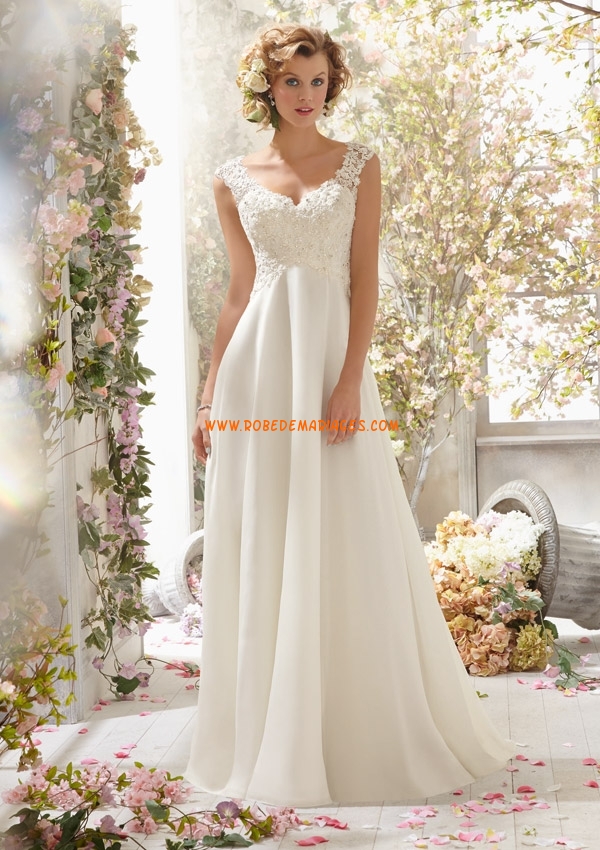 Robe mariée dentelle simple