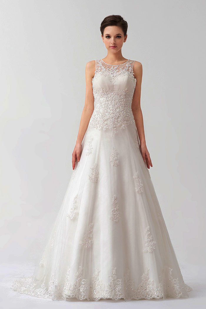 Robe dentelle blanche mariage