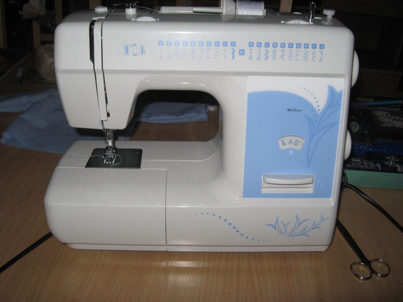 Machine a coudre blue sky