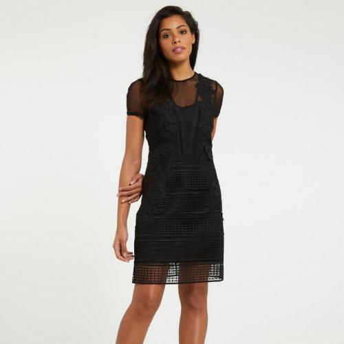 Robe dentelle femme