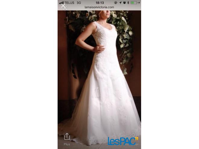 Robe de mariee usagé a vendre