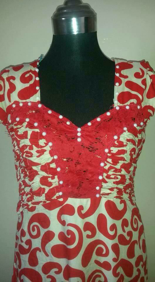 Robe d'interieur dentelle