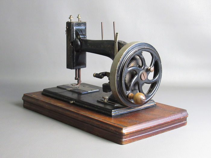 Anker machine a coudre