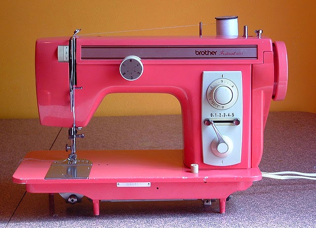 Machine à coudre marque top
