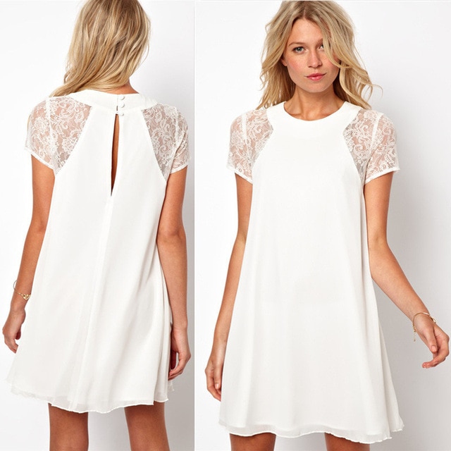 Robe décolleté dentelle