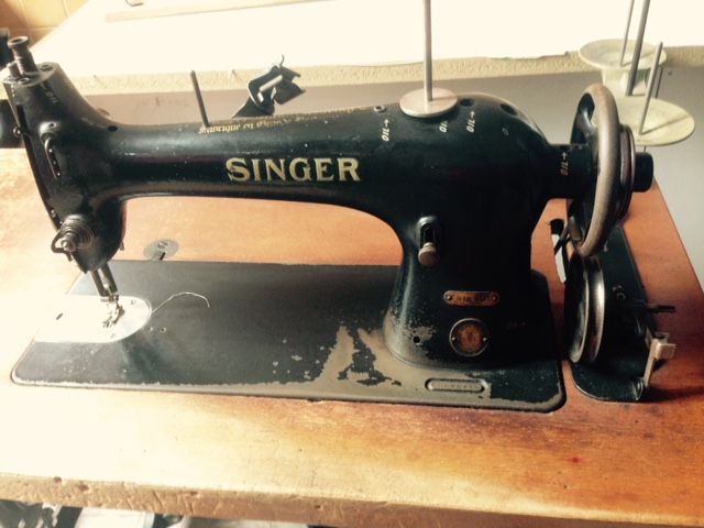 Machine a coudre singer 31k15