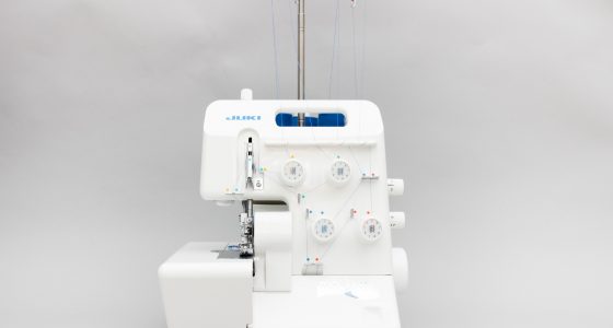 Machine a coudre husqvarna 6370