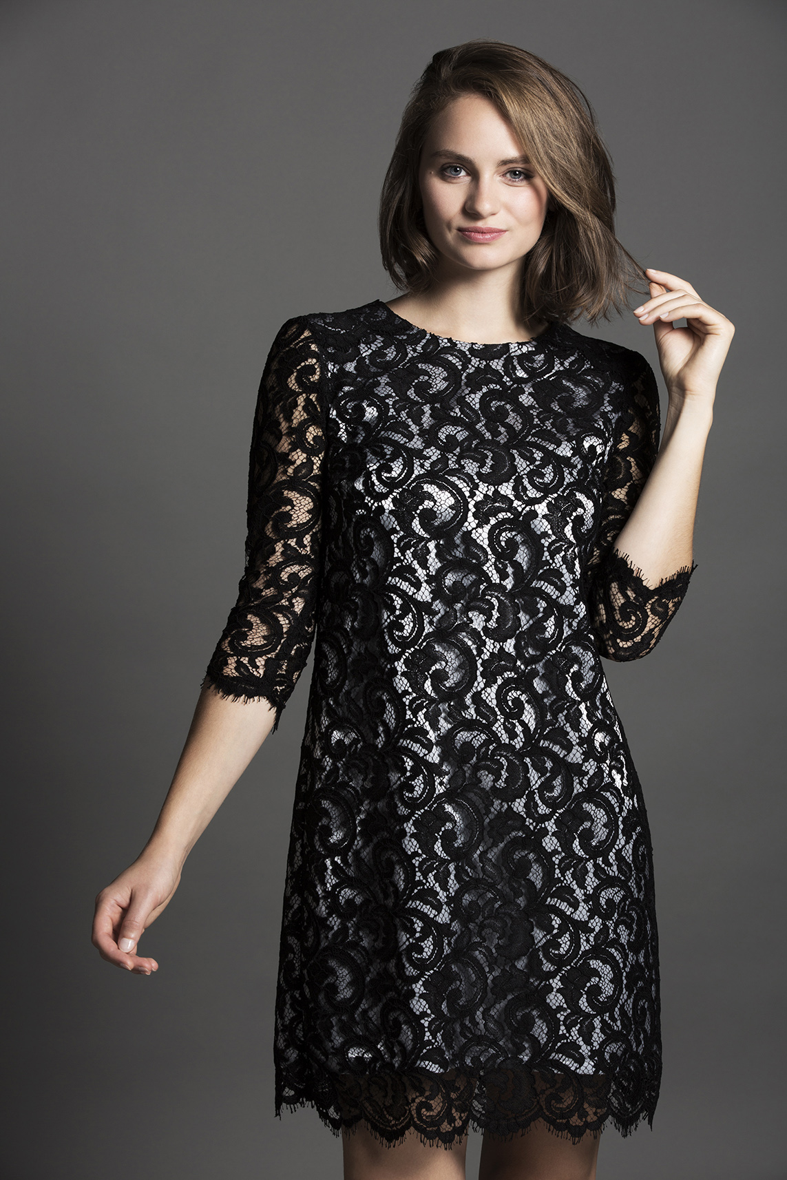 Dentelle robe