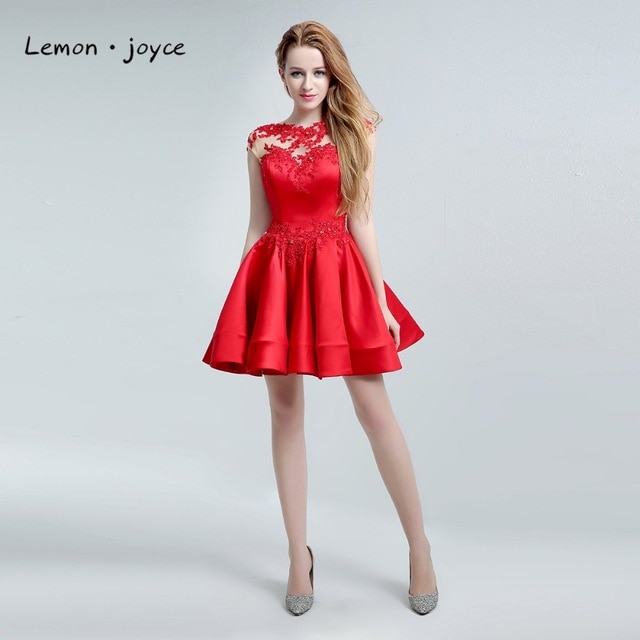 Robe courte rouge soiree