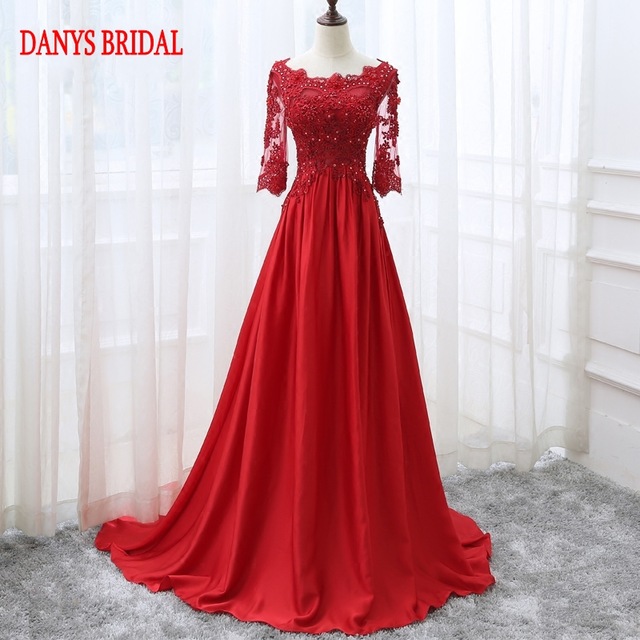 Robe longue rouge dentelle