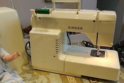 Machine a coudre singer 3000
