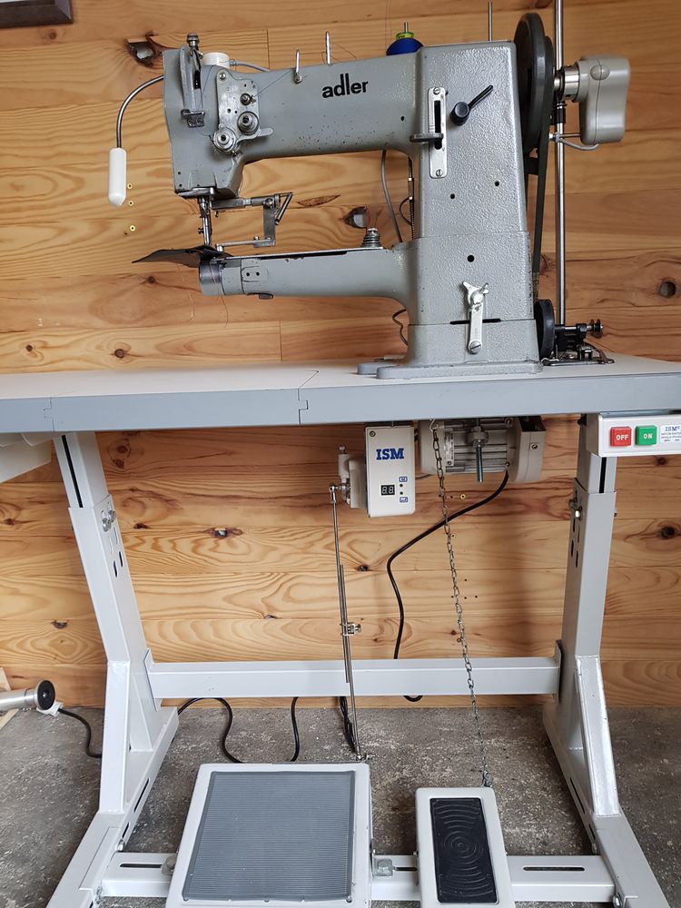 Vente de machine a coudre industrielle d'occasion