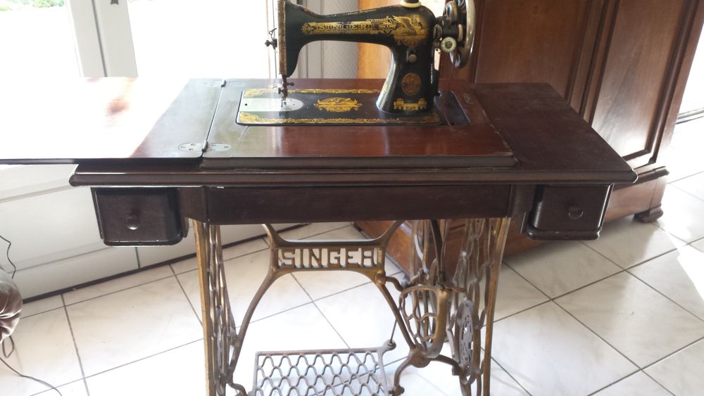 Machine a coudre de 1900