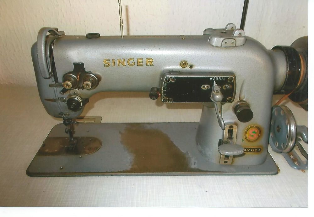 Machine à coudre pictavia