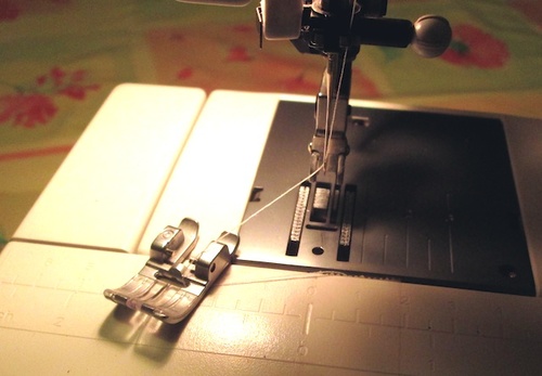Repriser avec machine a coudre singer