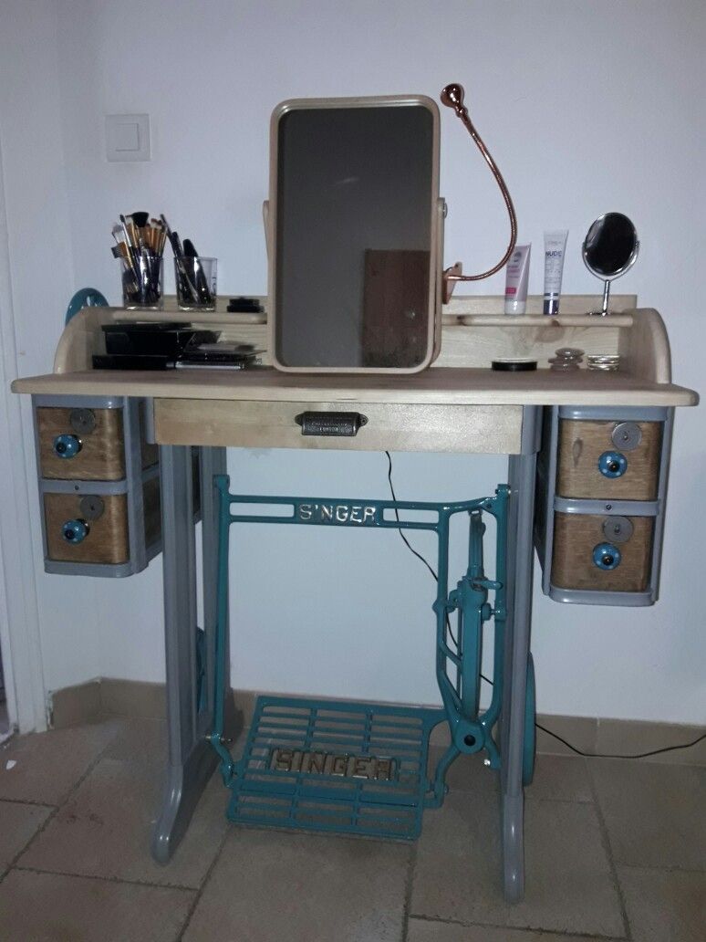 Machine à coudre coiffeuse