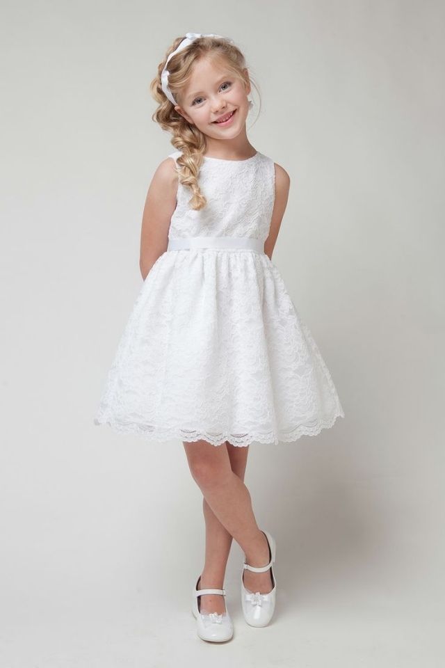 Robe dentelle fille