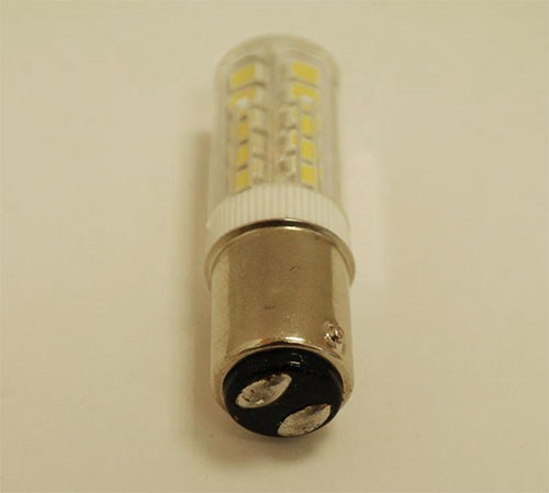 Ampoules pour machine a coudre singer