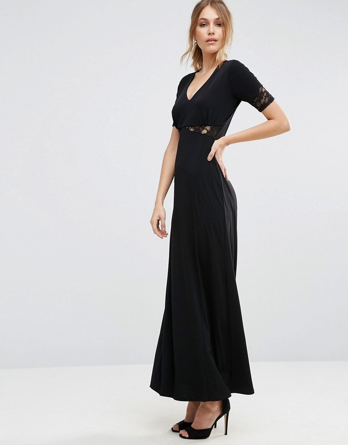 Robe longue noire dentelle